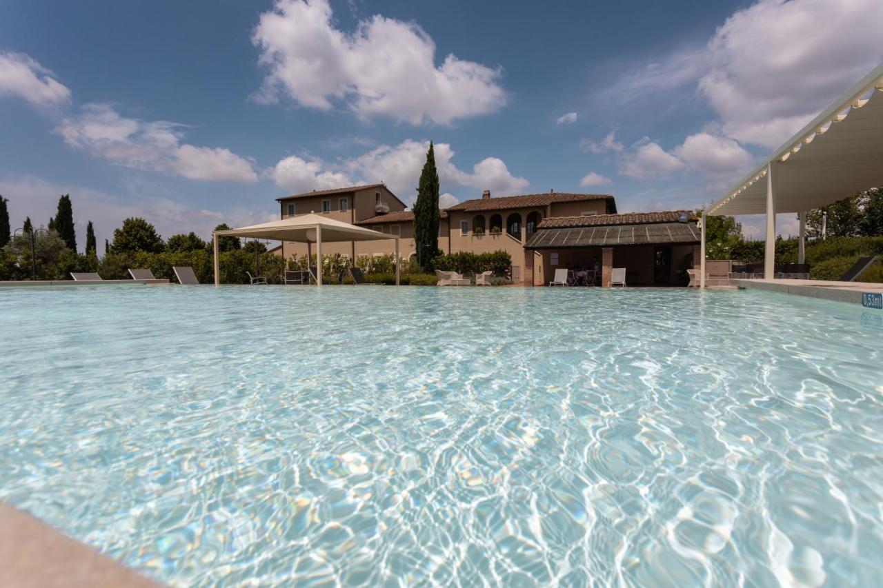 Resort Casale Le Torri Понсакко Экстерьер фото