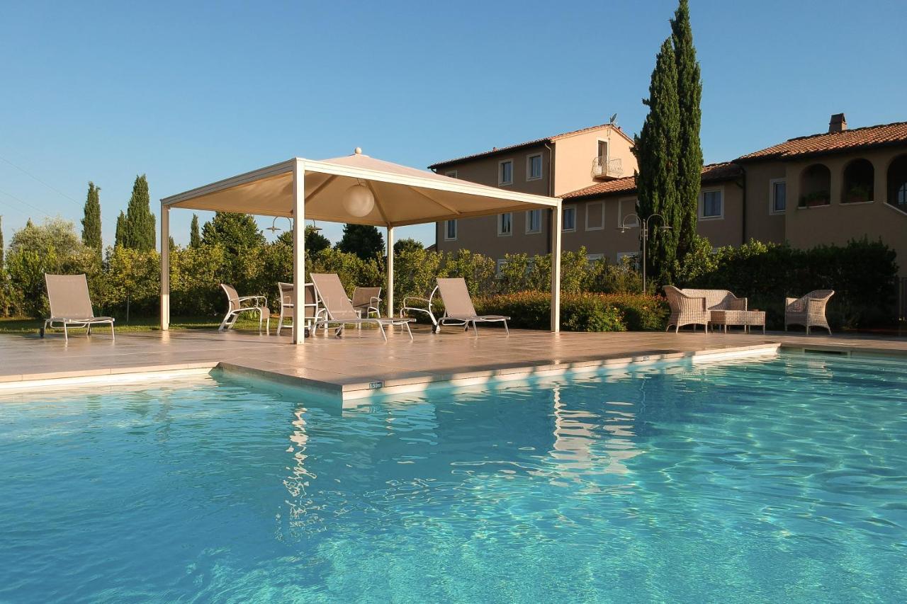 Resort Casale Le Torri Понсакко Экстерьер фото