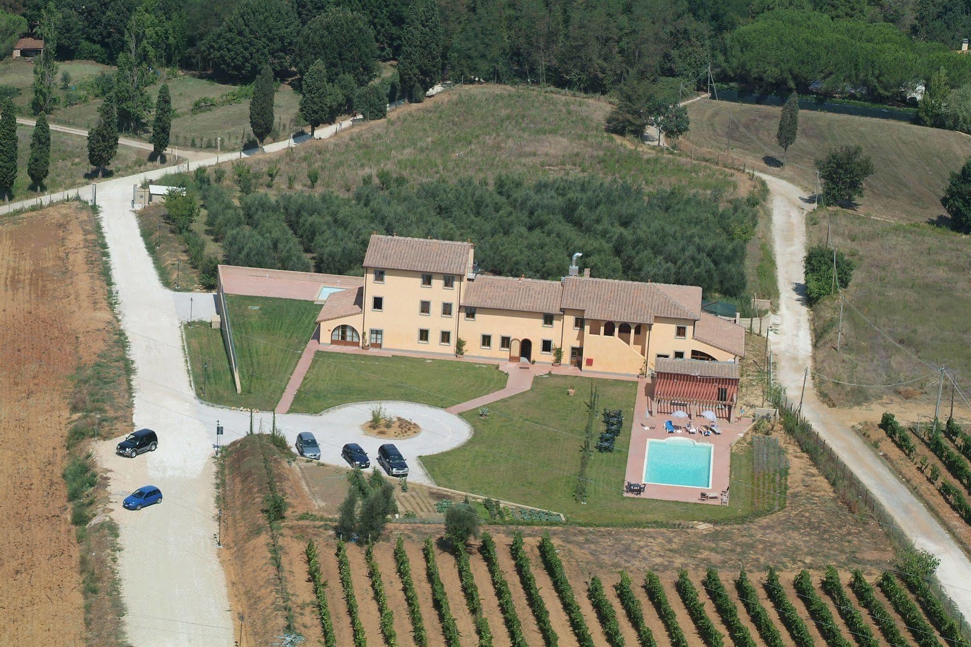 Resort Casale Le Torri Понсакко Экстерьер фото